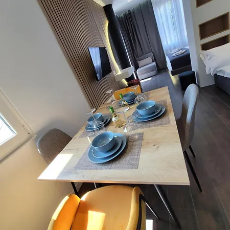Aparthotel Jani