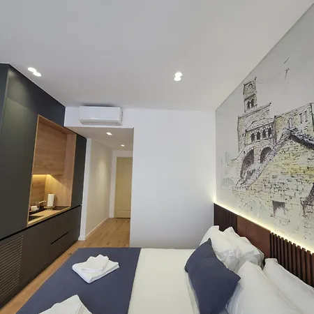 Aparthotel Jani Gjirokastër