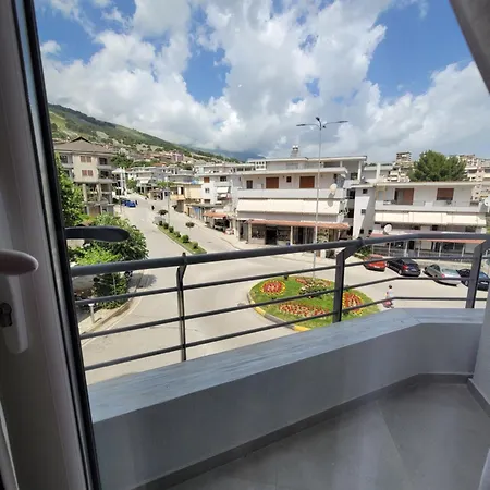 Jani Gjirokastër