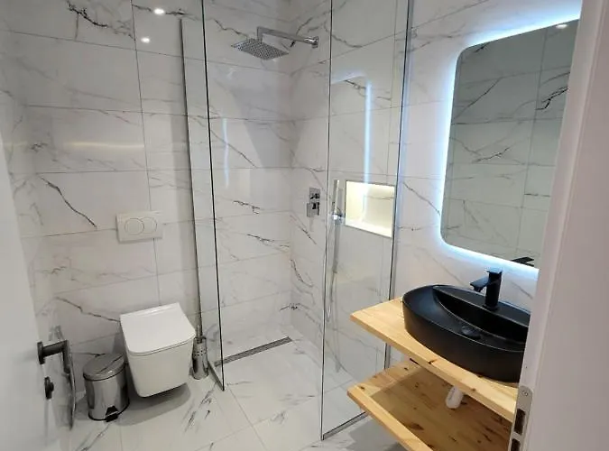 Jani Aparthotel Gjirokaster